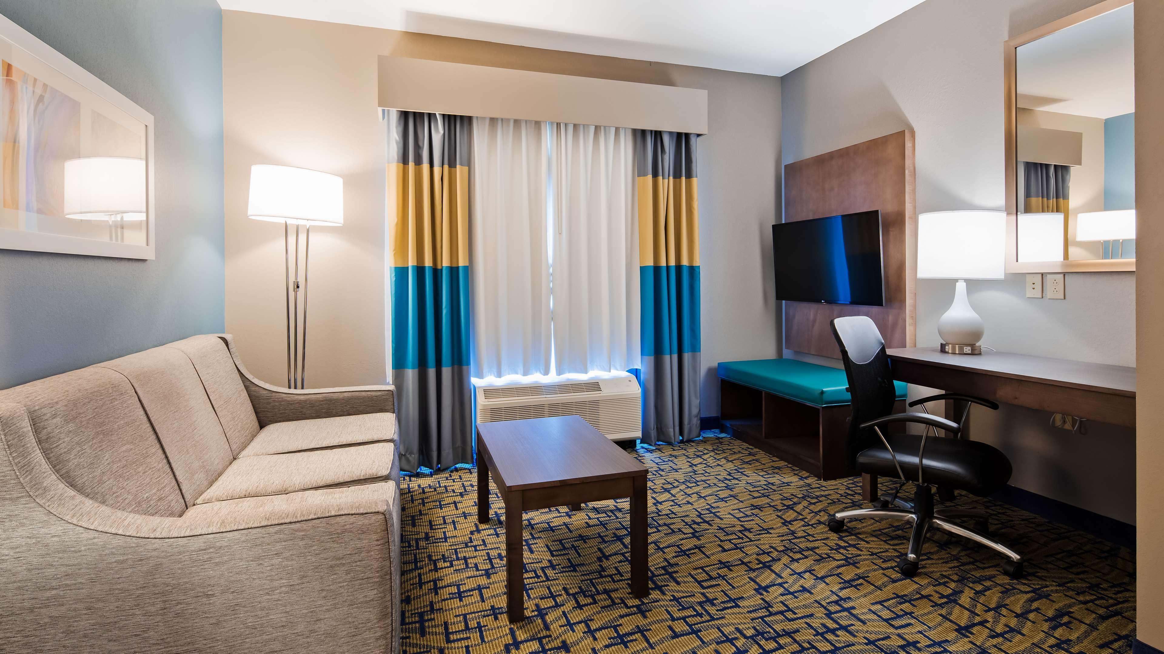 Best Western Plus Midwest Inn Omaha Esterno foto