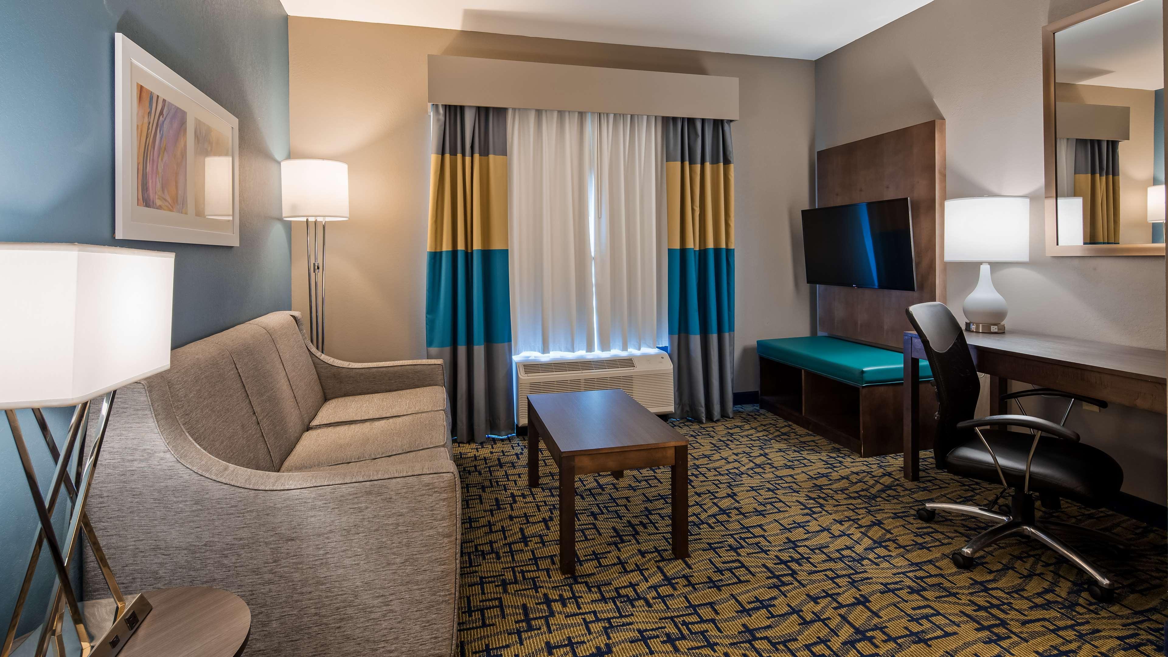Best Western Plus Midwest Inn Omaha Esterno foto