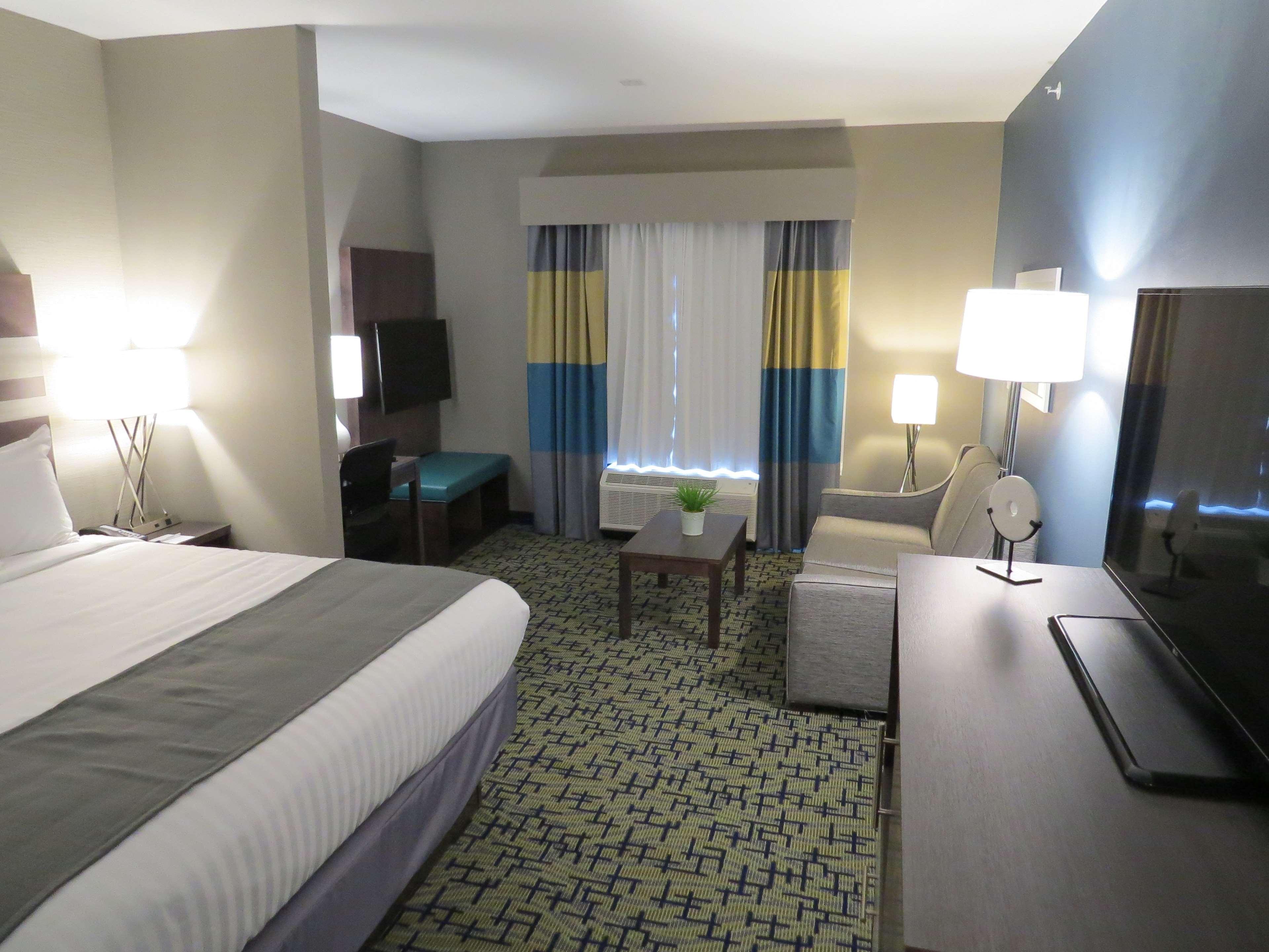 Best Western Plus Midwest Inn Omaha Esterno foto