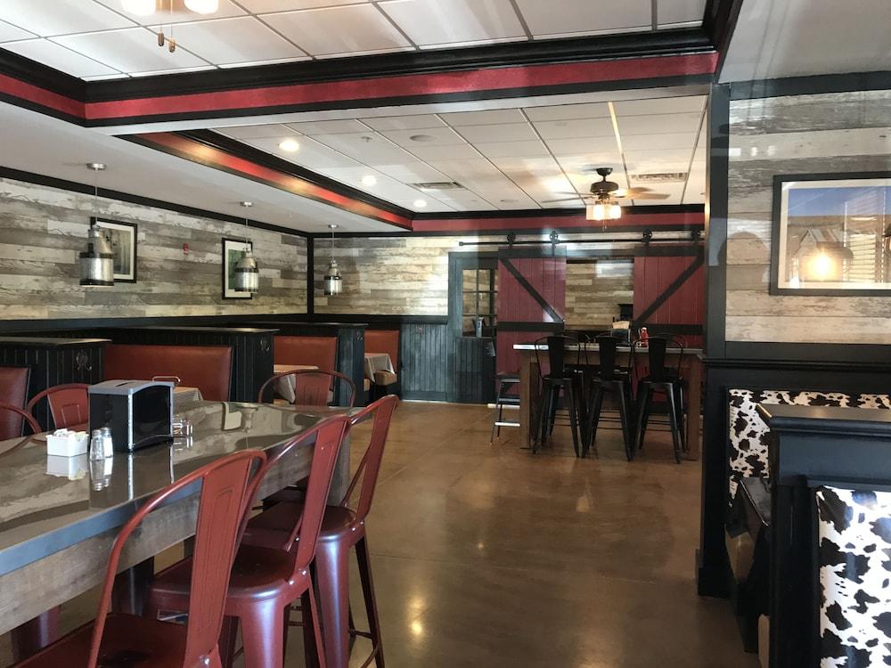 Best Western Plus Midwest Inn Omaha Esterno foto