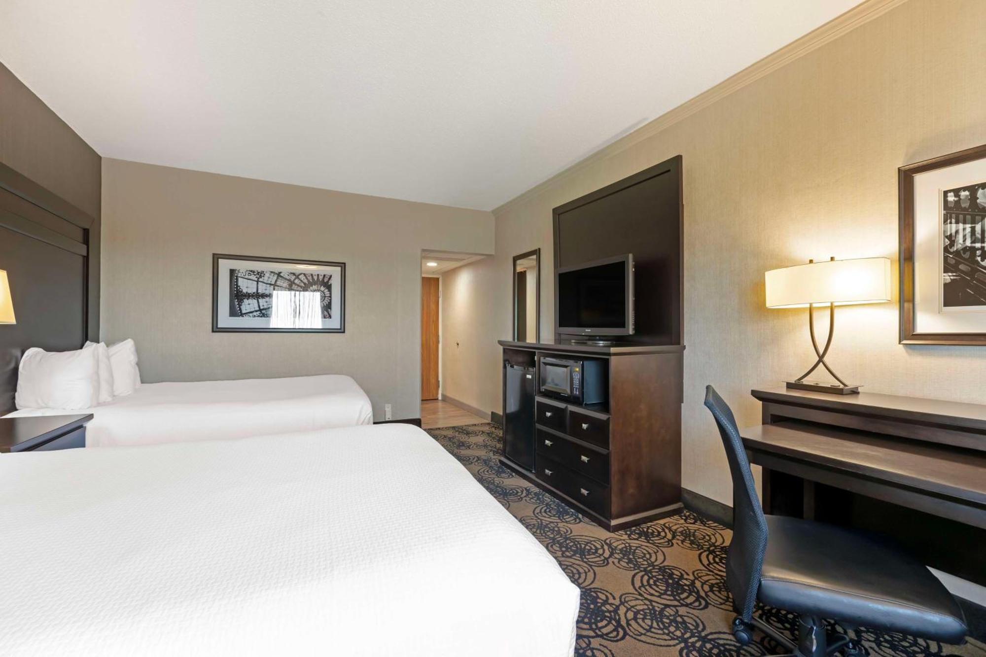 Best Western Plus Midwest Inn Omaha Esterno foto