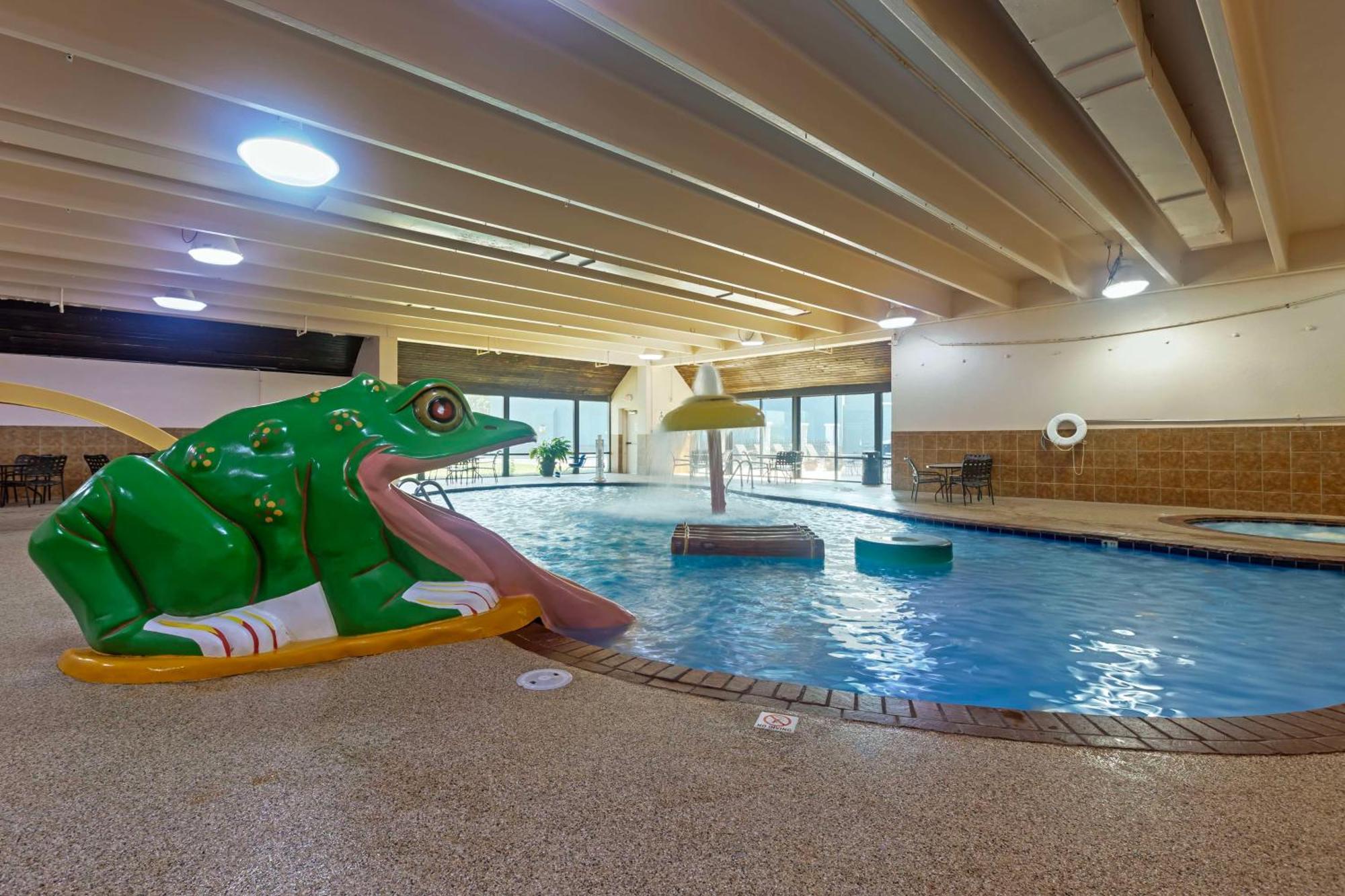 Best Western Plus Midwest Inn Omaha Esterno foto